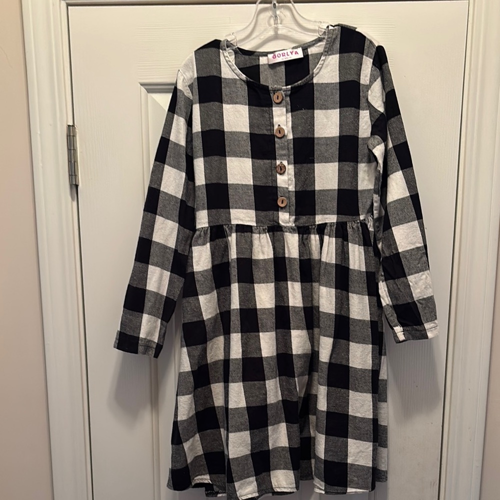 Gorlya Black and White Checkered Dress